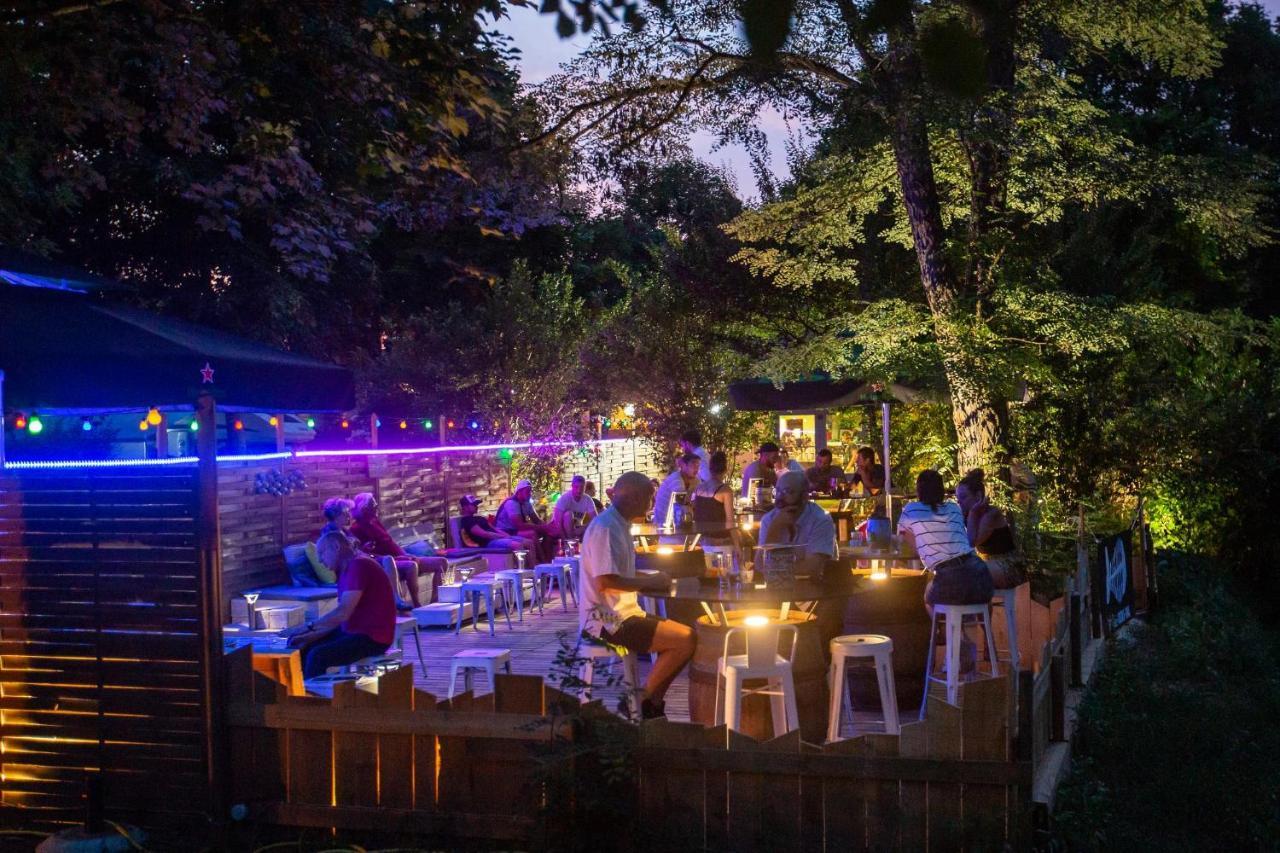 Camping De La Bageasse Brioude Dış mekan fotoğraf