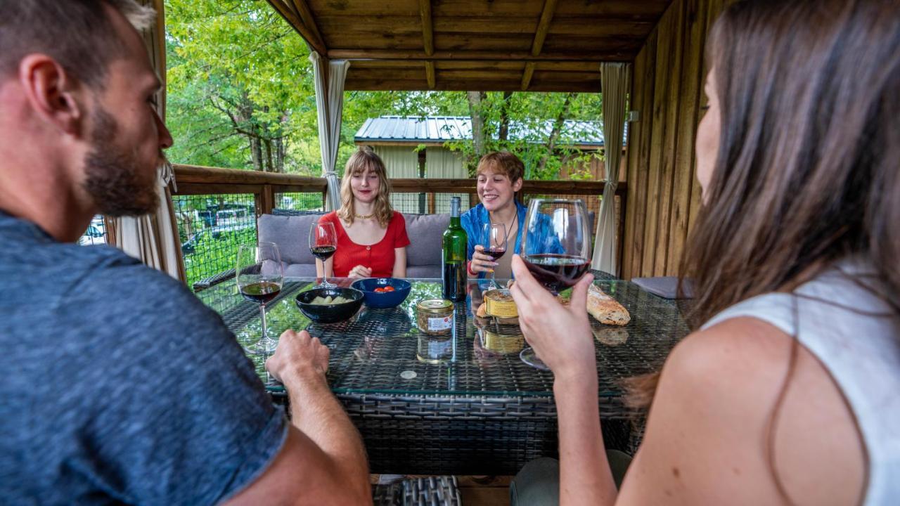 Camping De La Bageasse Brioude Dış mekan fotoğraf